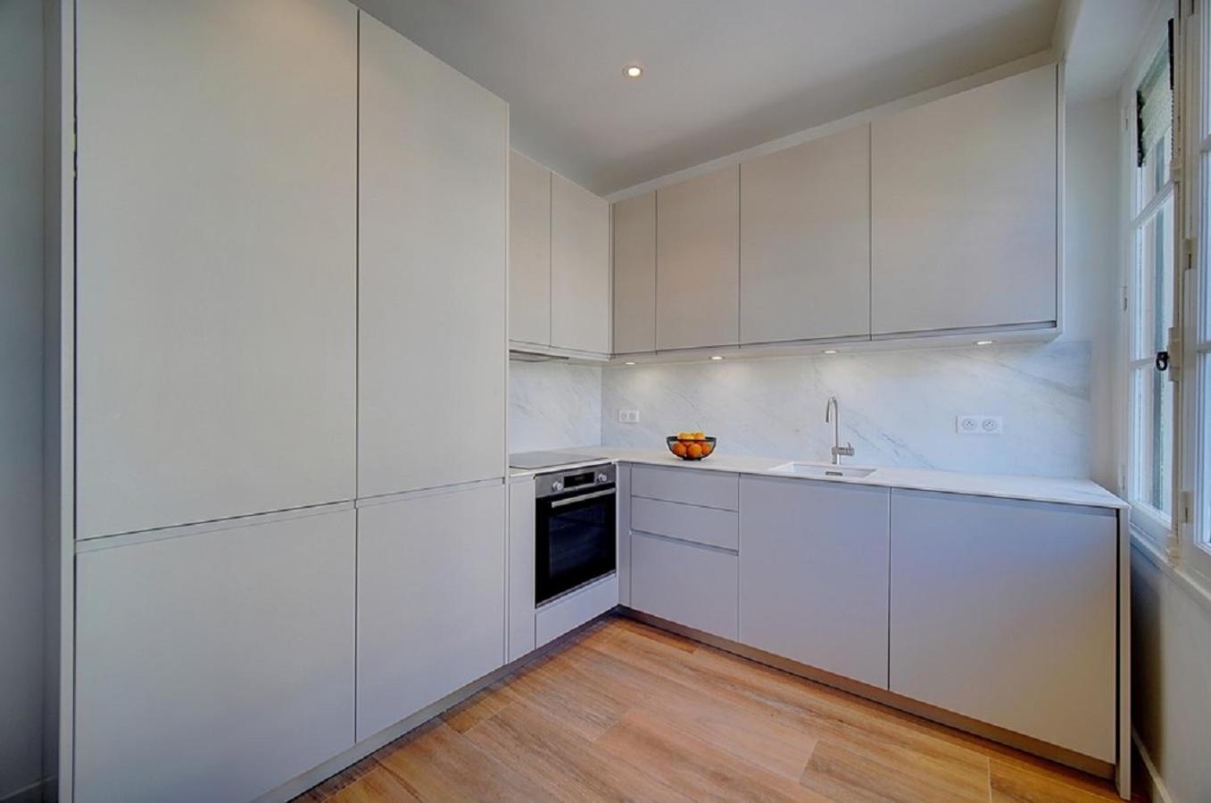 Magnifique 3 Pieces Renove Cannes Centre 'Banane' Avec Veranda ! A2B88 Eksteriør billede