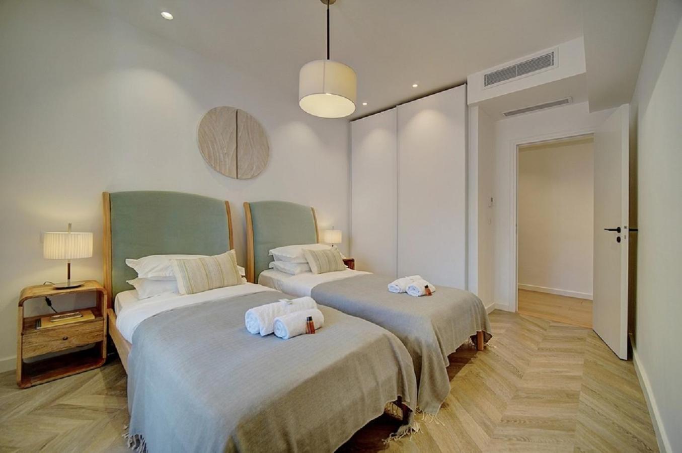 Magnifique 3 Pieces Renove Cannes Centre 'Banane' Avec Veranda ! A2B88 Eksteriør billede