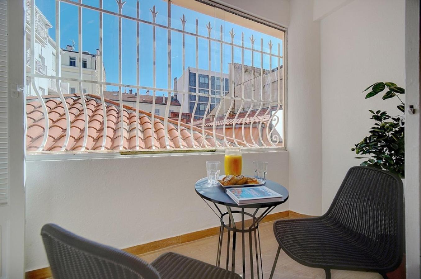 Magnifique 3 Pieces Renove Cannes Centre 'Banane' Avec Veranda ! A2B88 Eksteriør billede